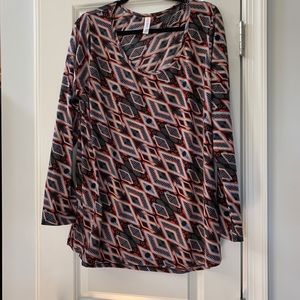 Lularoe Lynnae - Long Sleeve - Size  2XL